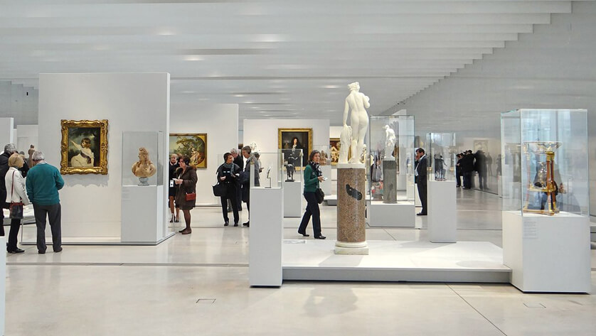 La_galerie_du_Temps_(Louvre_Lens)_(8550665335)